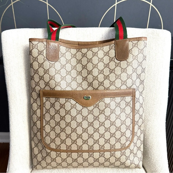 Authentic Gucci brown monogram coated canvas tote bag - Picture 4 of 16